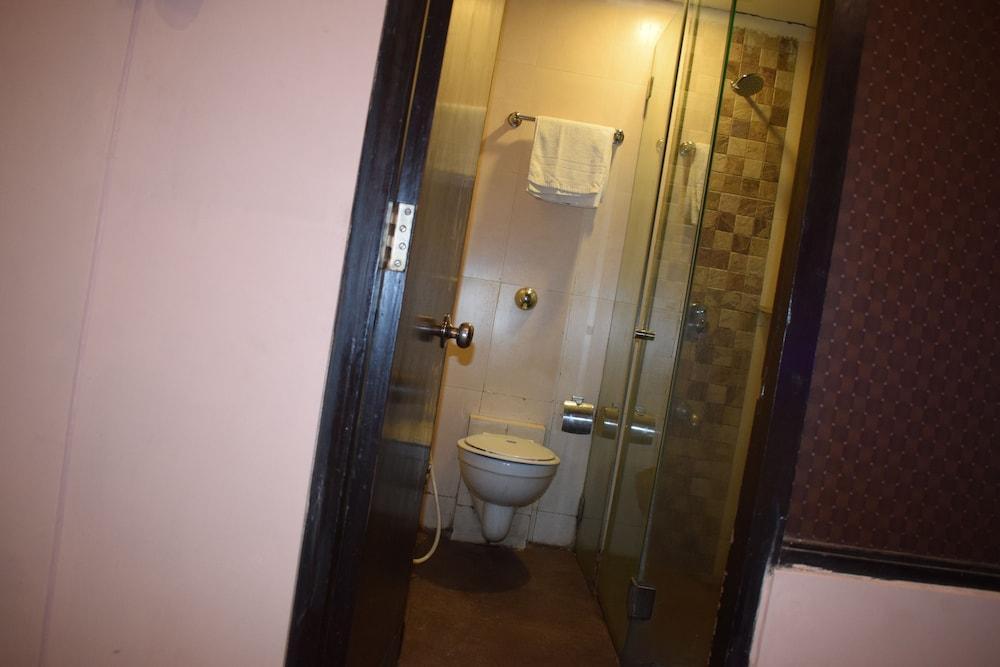 Jc Chalet Mumbai Ngoại thất bức ảnh