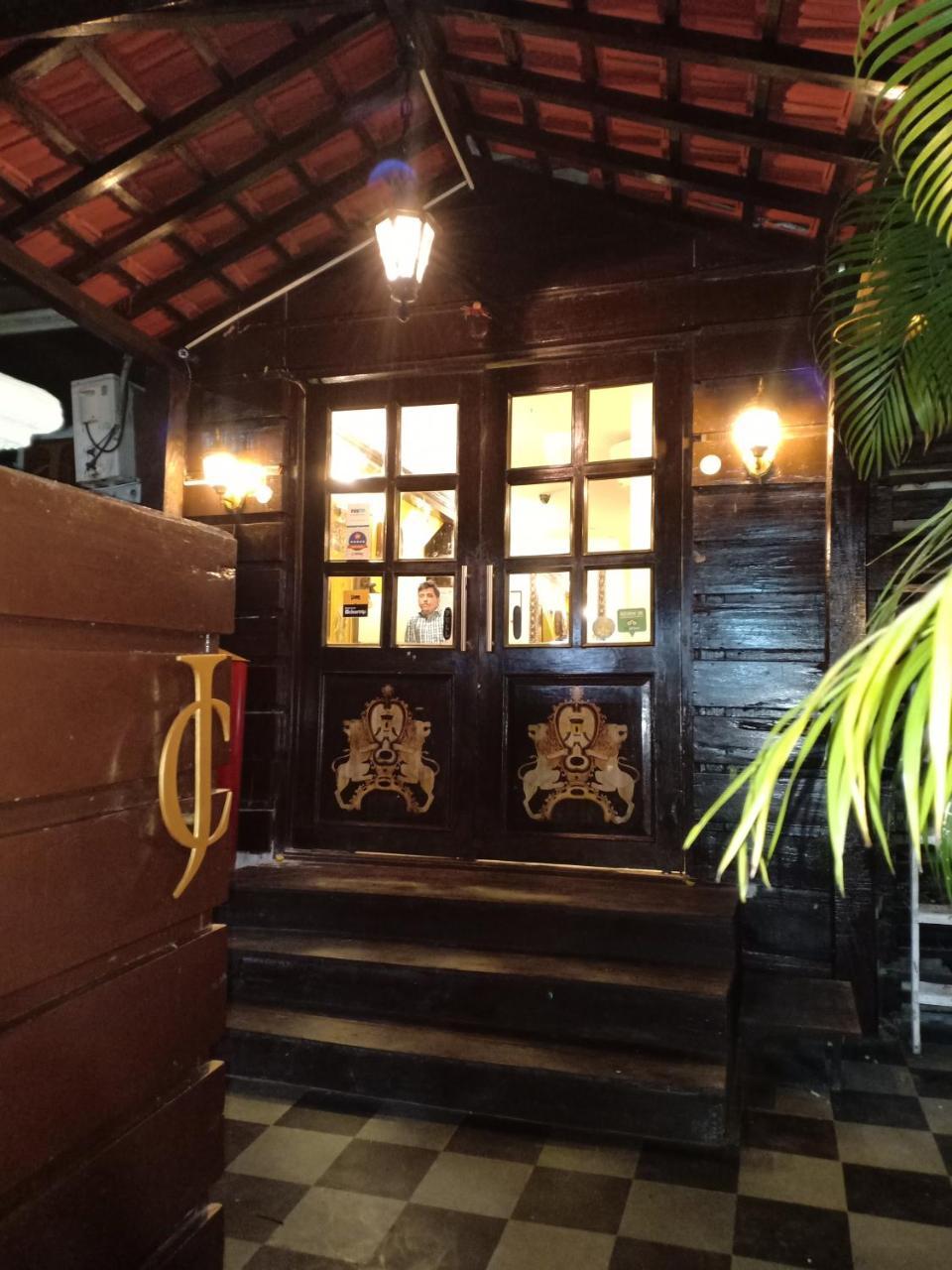 Jc Chalet Mumbai Ngoại thất bức ảnh